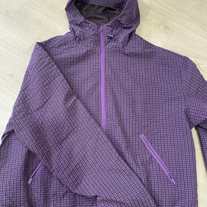 [BUNJANG] Trillion Check Pattern Hooded Windbreaker Jacket / 트릴리온 체크 패턴 후드 집업 윈드브레이커_퍼플