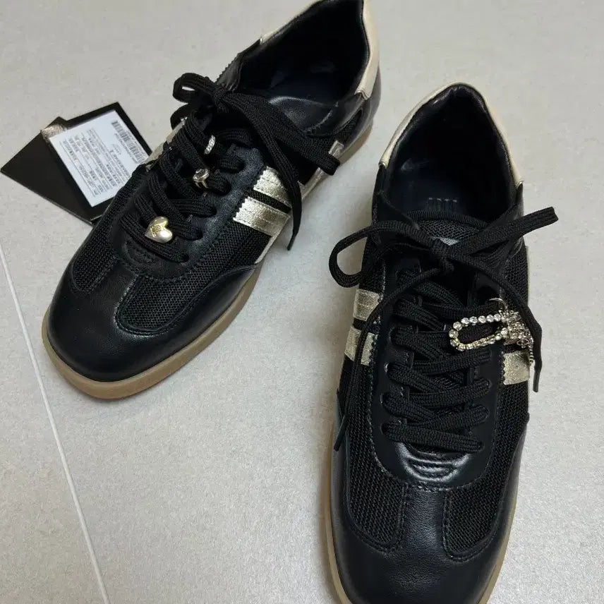 [SOLD OUT] 랑방컬렉션 스니커즈(사진 도용시 법적조치)