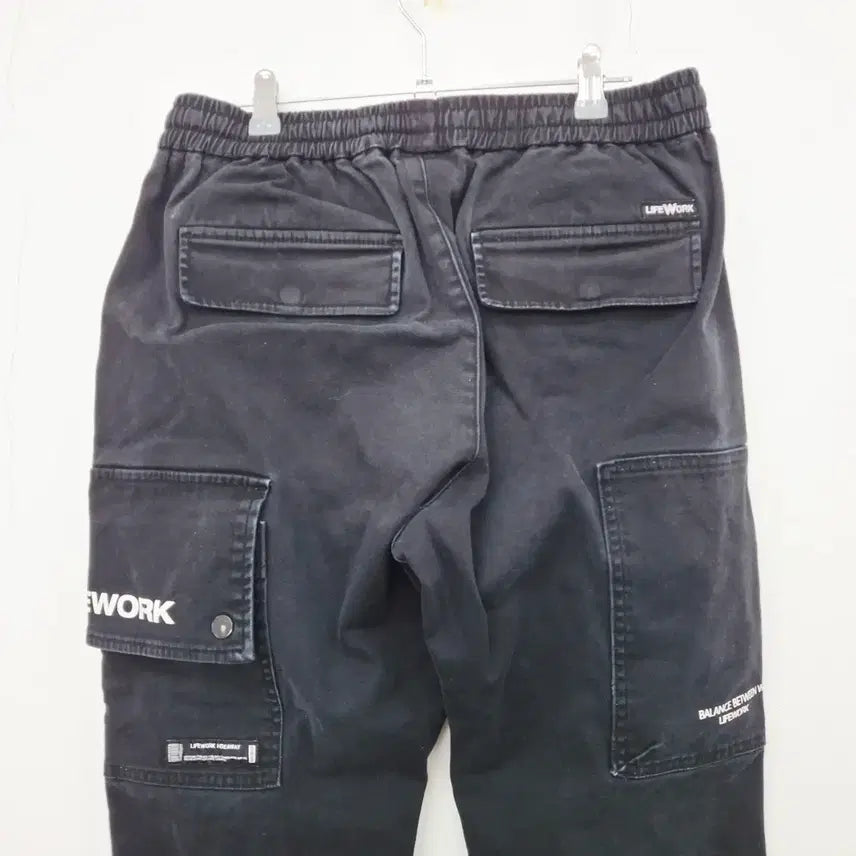 [SOLD OUT] 라이프워크 카고 조거 팬츠 블랙 공용 M 81