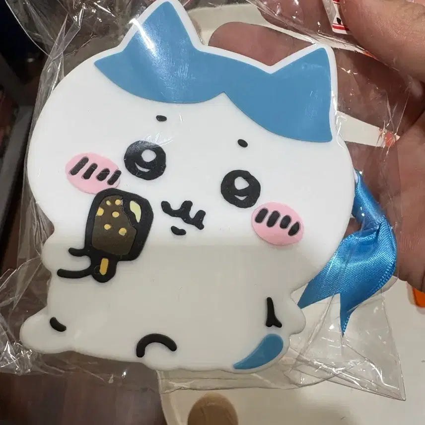 [BUNJANG] Monjakku Hachiware Silicone Pouch / 먼작귀 하치와레 실리콘 파우치