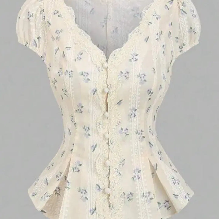 [SOLD OUT] 아이보리 플라워 레이스 블라우스 모리걸 갸루