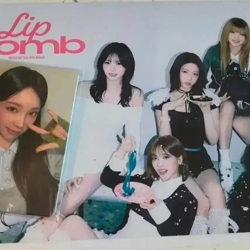 [BUNJANG] 리센느 RESCENE 미팬역조공 포카세트 양도합니다 / 리센느 RESCENE 미팬역조공 포카세트 양도합니다