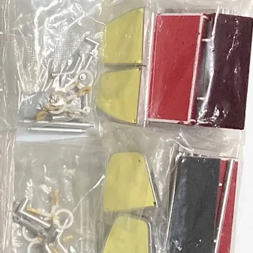 [BUNJANG] Japanese Train Seat Gacha 2 Types (Unsealed) / (미개봉) 1/24 일본 전철 의자 가챠 2종 (피규어판매X)
