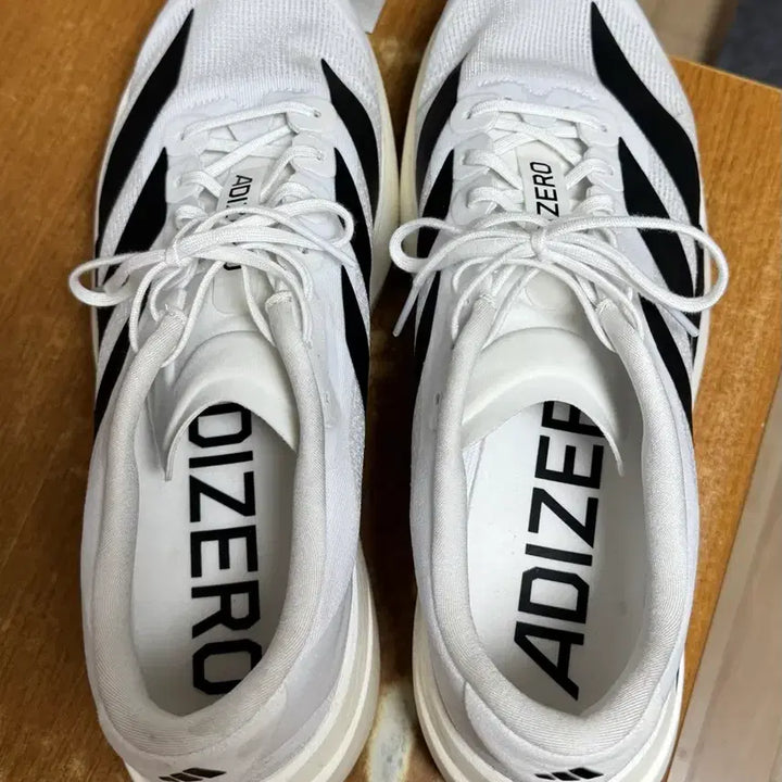 [BUNJANG] Adidas EvoSL White Running Shoes / 아디다스 에보SL 화이트 285 신품급