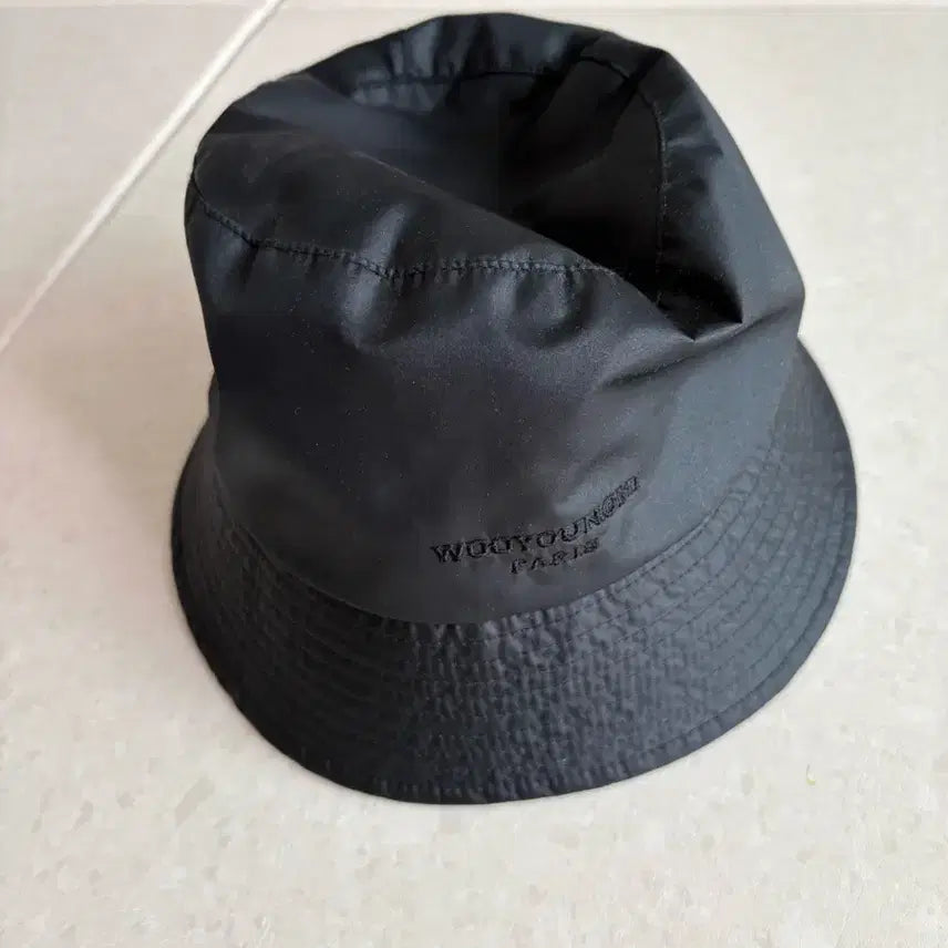 [SOLD OUT] 우영미 버킷햇 블랙