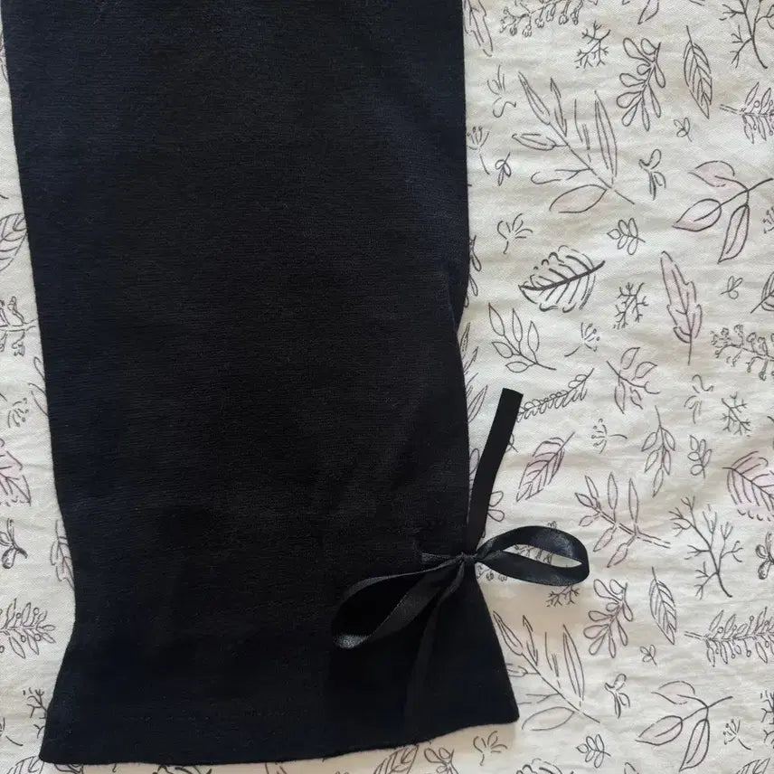 [BUNJANG] Ribbon Detail Leggings / RIBBON LEGGINGS