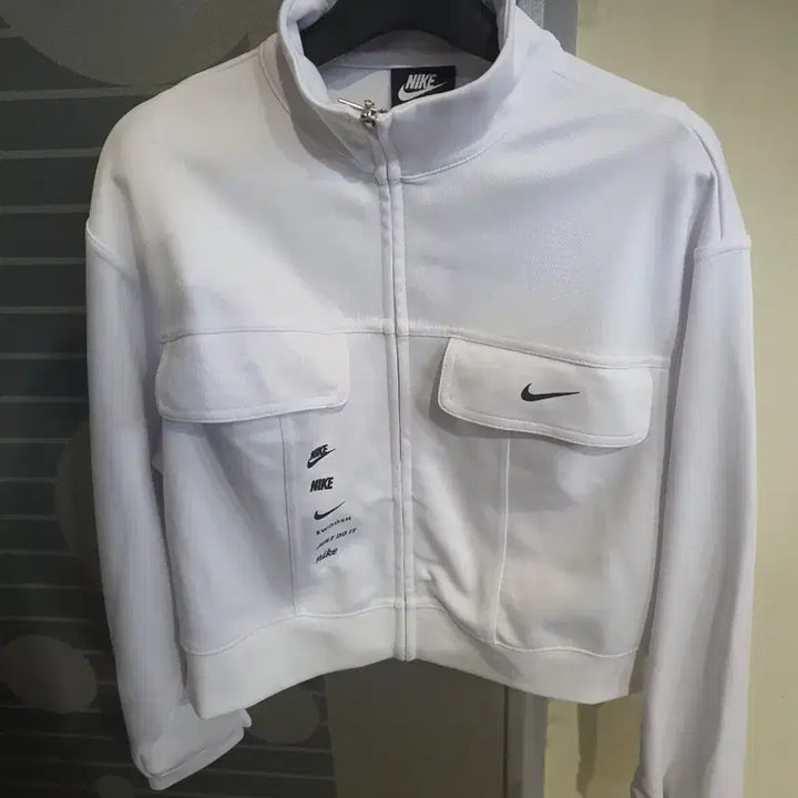 [BUNJANG] Nike White Swoosh Jacket / 나이키 화이트 스우시 자켓