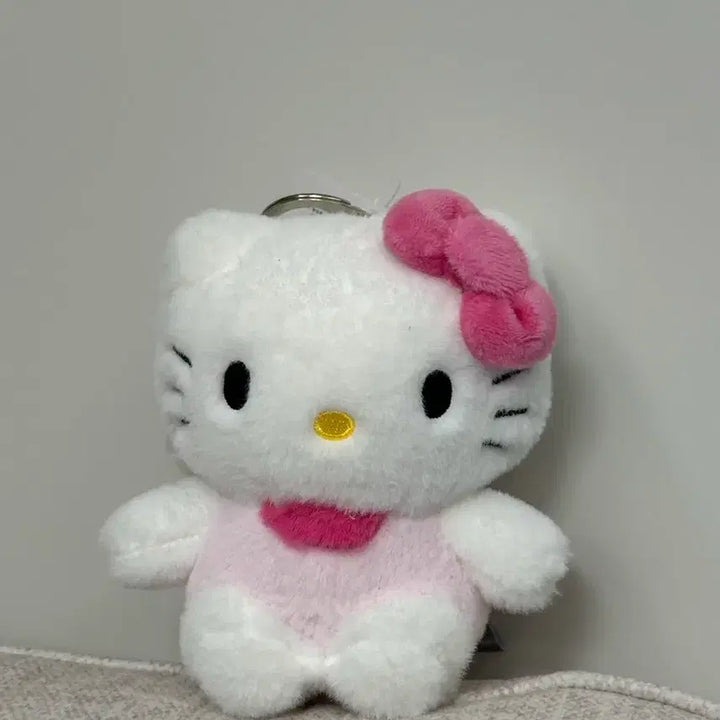 [BUNJANG] Sanrio Hello Kitty Doll Keychain / 산리오 헬로키티 인형 키링