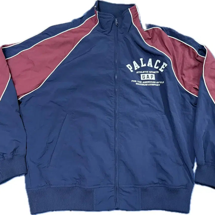 [BUNJANG] Palace x Gap Nylon Track Top Navy Red (24SS) / 팔라스 x 갭 나일론 트랙 탑 네이비 레드 - 24SS S사이즈
