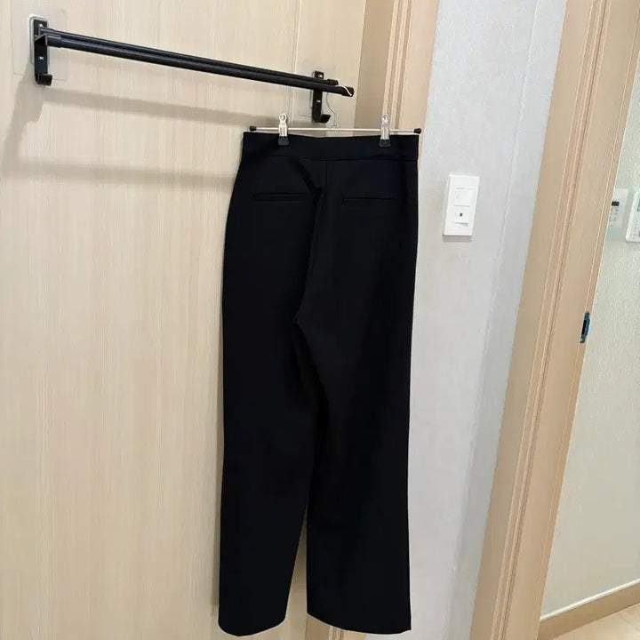 [SOLD OUT] 메리어라운드 블랙 와이드슬랙스 숏S (허리 히든밴딩)