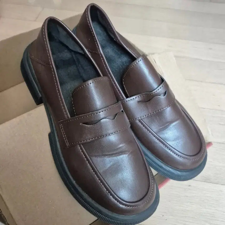[BUNJANG] Haruta Loafers / 245 여성 하루타 로퍼