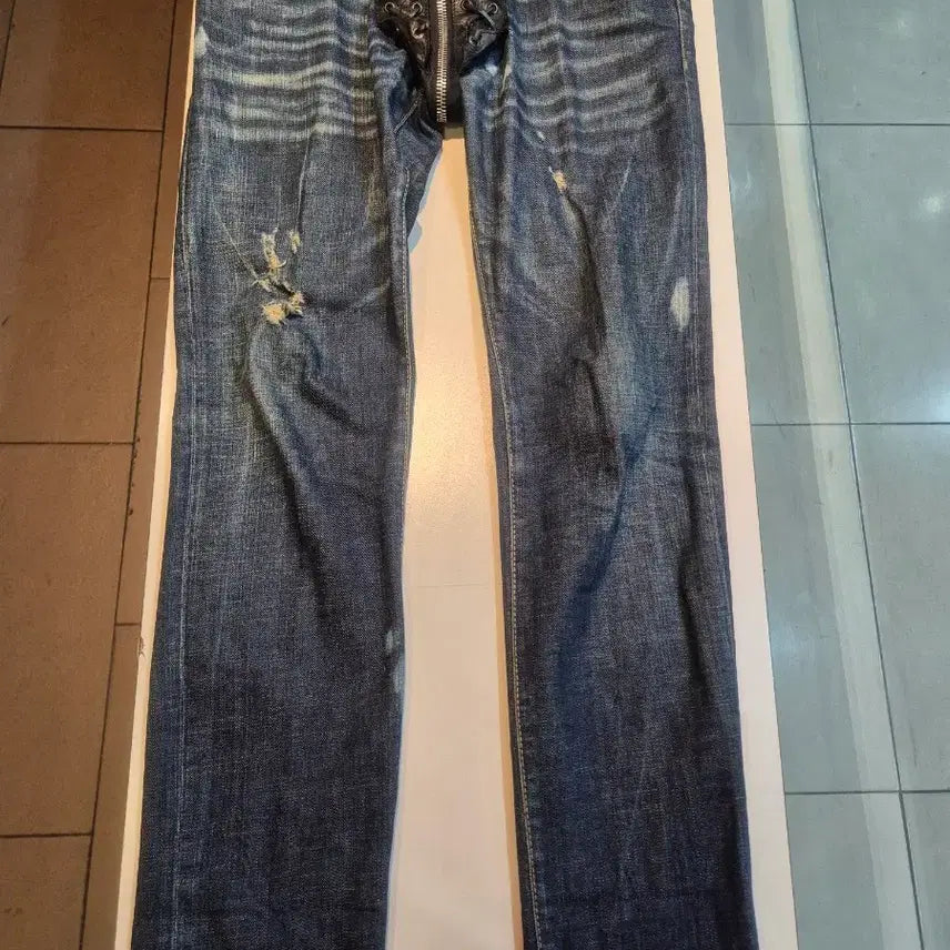 [SOLD OUT] 디스퀘어드2(Dsquared2) 레이스업 테님 46 판매합니다 단시간 착