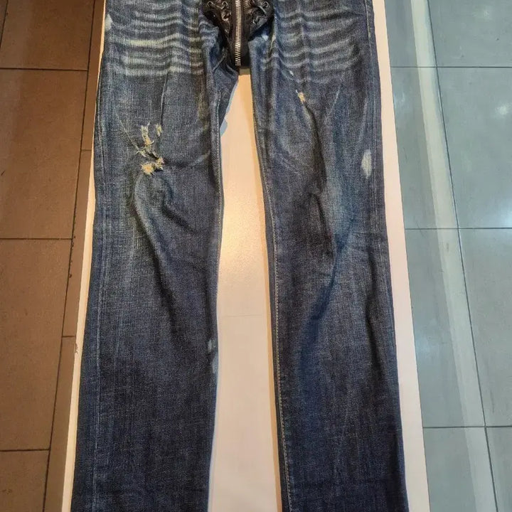 [SOLD OUT] 디스퀘어드2(Dsquared2) 레이스업 테님 46 판매합니다 단시간 착