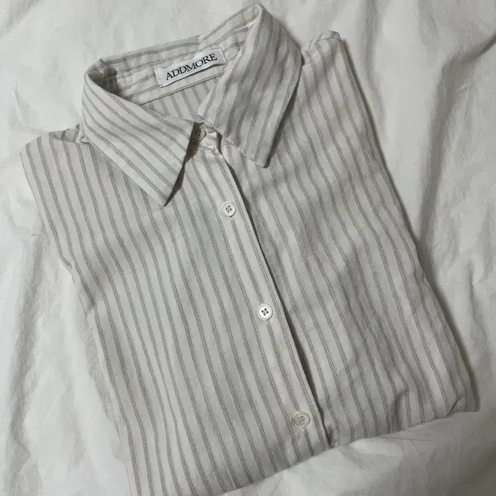 [SOLD OUT] 에드모어 스트라이프 셔츠