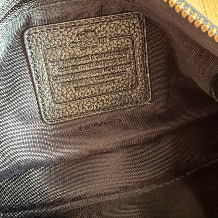 [SOLD OUT] Coach 코치 레더 숄더백