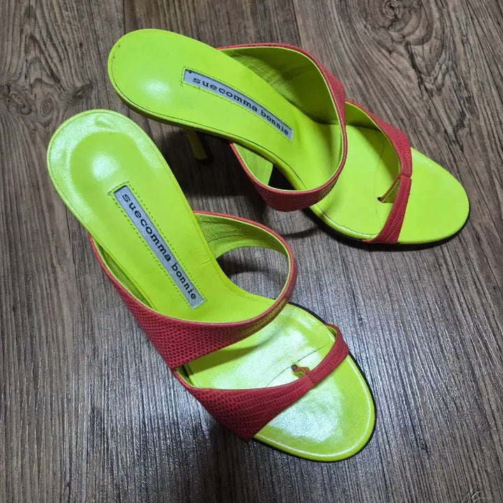 [BUNJANG] Suecomma Bonnie Sandals (Size 230) / 슈콤마보니  230 (36)