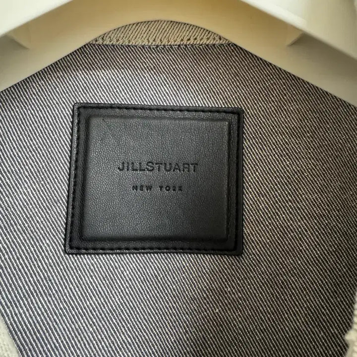 [BUNJANG] Jill Stuart Gray Cropped Denim Jacket / 질스튜어트 그레이 크롭 데님자켓 100사이즈
