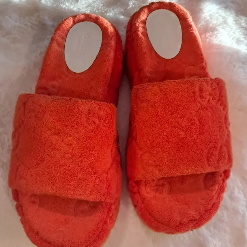 [SOLD OUT] 구찌 G G 플랫폼. 슬라이드샌둘 딥오렌지 240. 상태최상