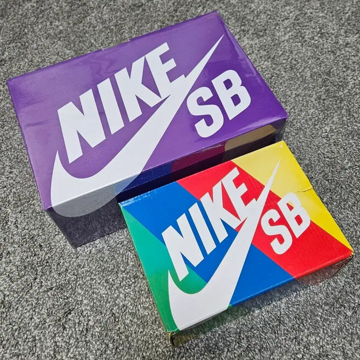[BUNJANG] Nike x Bearbrick 2020 100% &amp; 400% + Nike SB Dunk Low TD / 택포 42.5) 베어브릭x나이키 SB(2020)+ 덩크로우 Set