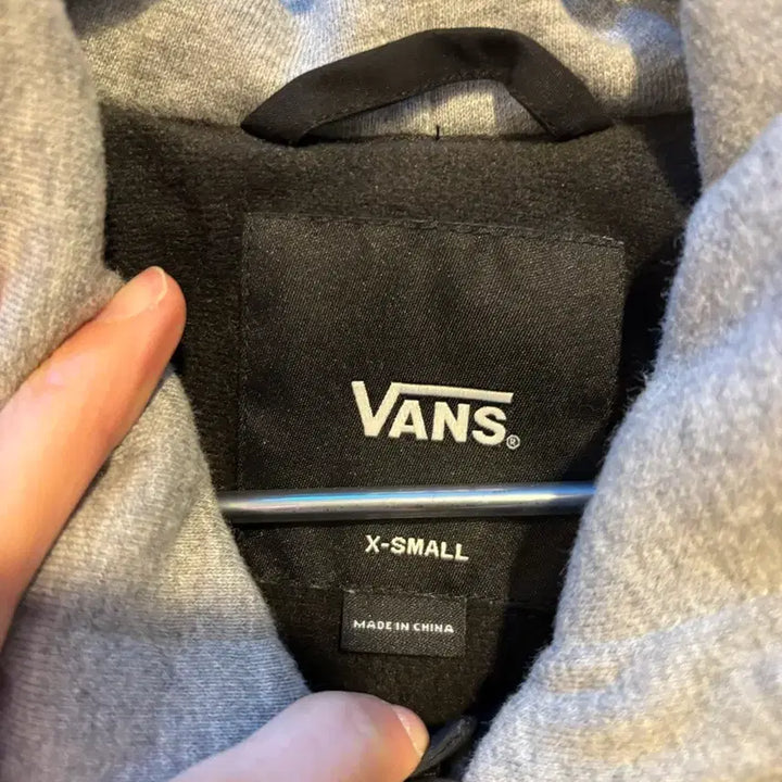 [BUNJANG] Vans Hooded Coach Jacket / 반스 후드도킹 코치 자켓