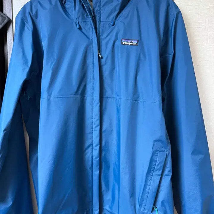[BUNJANG] Patagonia Torrentshell 3L Jacket Lagoon Blue L / 파타고니아 토렌트쉘3L 라곰블루L 사이즈