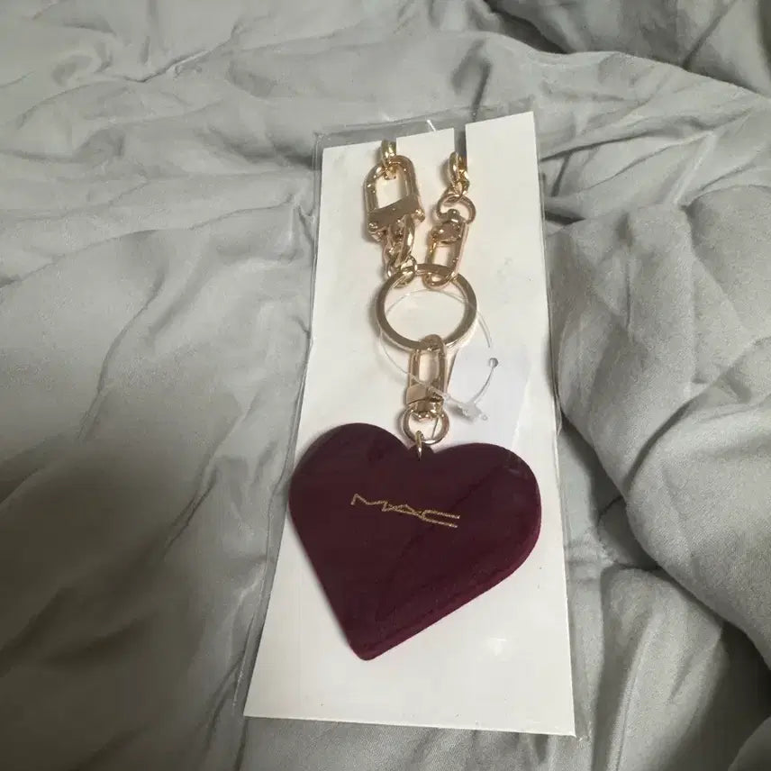 [BUNJANG] MAC Velvet Heart Keyring / 맥 벨벳 하트 키링