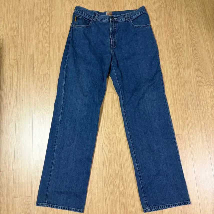 [BUNJANG] Armani Straight Fit Denim Pants / ARMANI 데님 스트레이트 팬츠