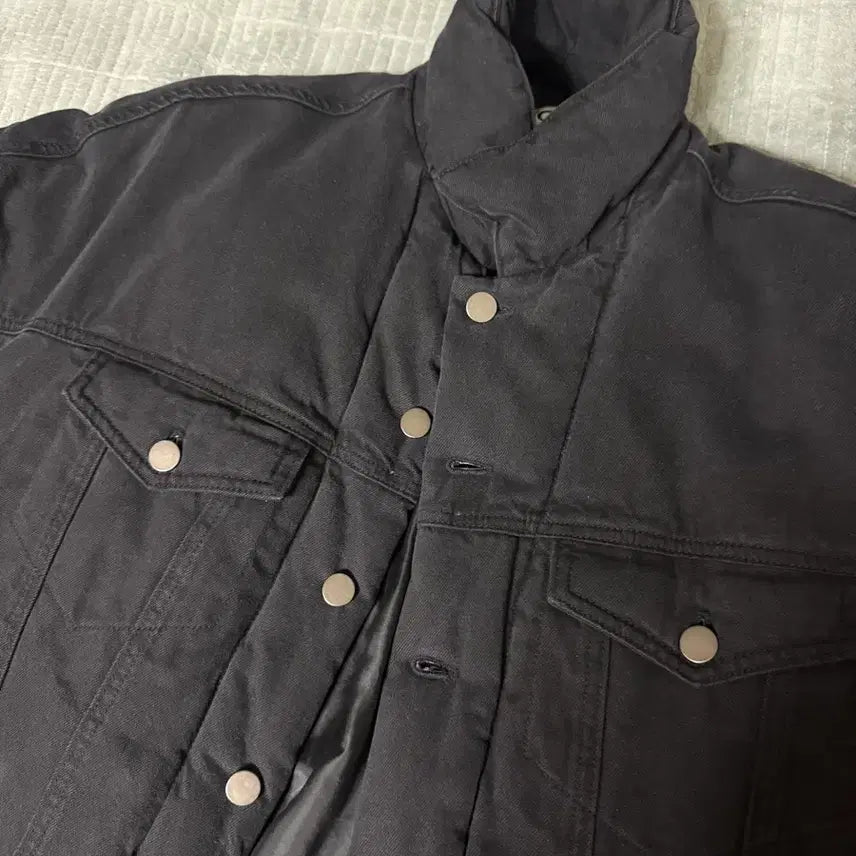 [SOLD OUT] MNGU / 패디드 트러커 / M