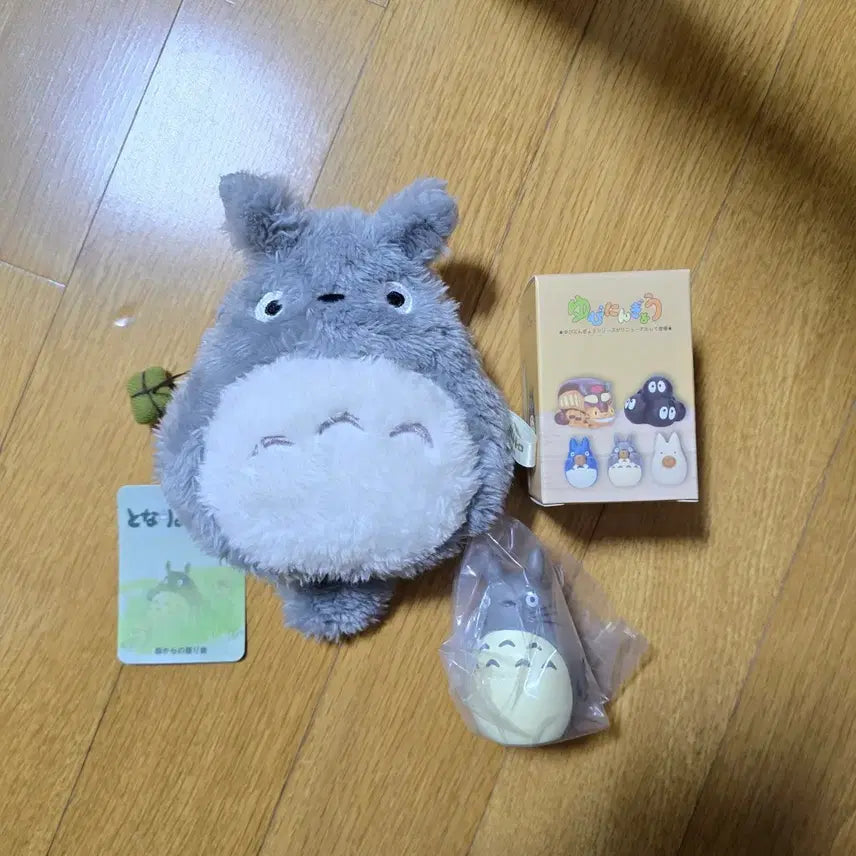 [BUNJANG] Studio Ghibli Totoro Plush Pouch &amp; Figure Bundle Set / 이웃집토토로 인형파우치, 피규어 미사용 새제품 일괄판매