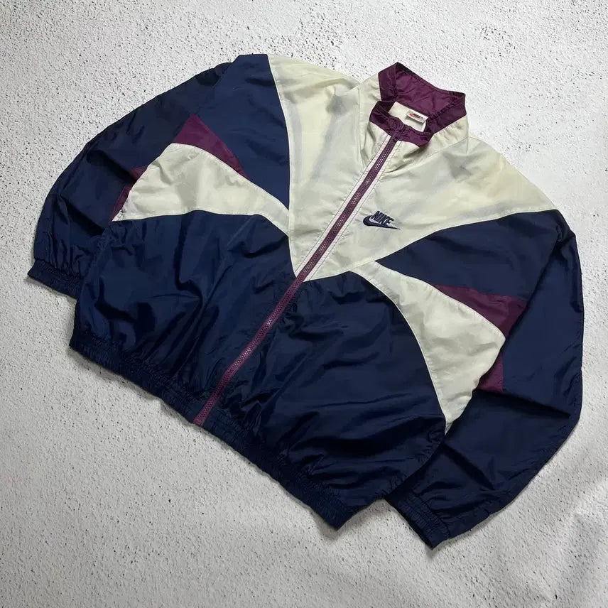 [BUNJANG] 90s Nike International Windbreaker / 90s Nike International Windbreaker