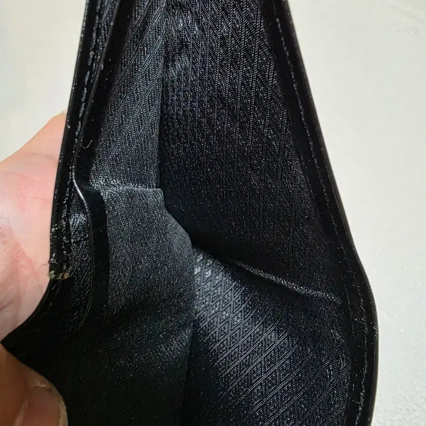 [BUNJANG] Cartier Black Leather Bifold Wallet / 까르띠에 블랙 가죽 반지갑