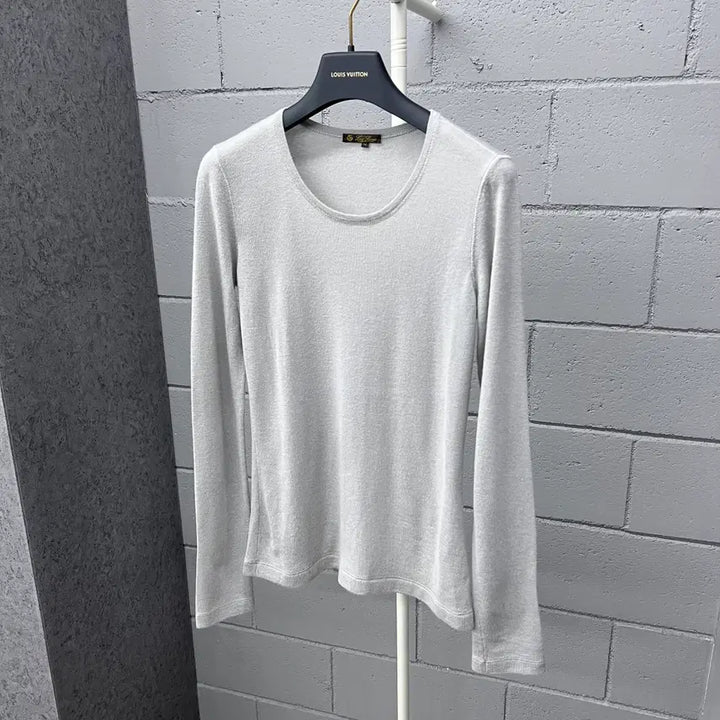 [SOLD OUT] AB2 / 로로피아나 캐시미어 유넥 긴팔 니트 42size