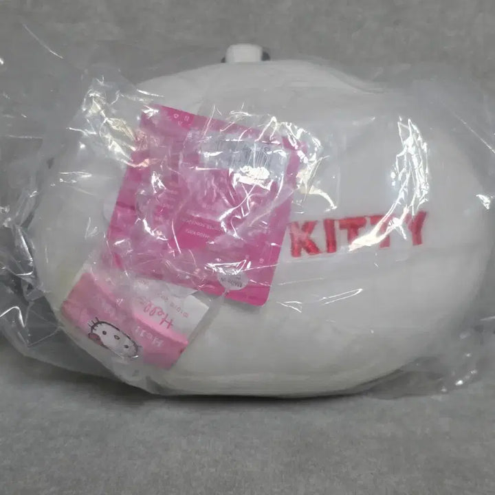 [BUNJANG] Hello Kitty Sleep Mask Cushion / 새상품)헬로키티 수면안대 쿠션