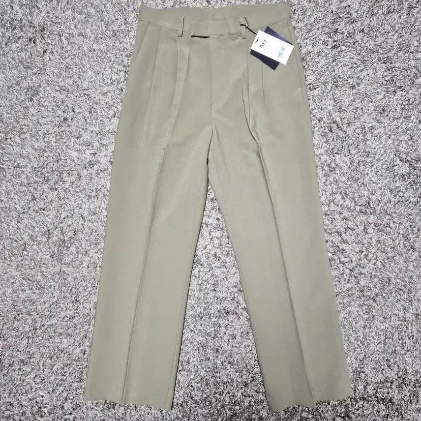 [BUNJANG] RDVZ Two-Tuck Slacks (L) / (새상품)RDVZ 백 포인트 투 턱 슬랙스 L