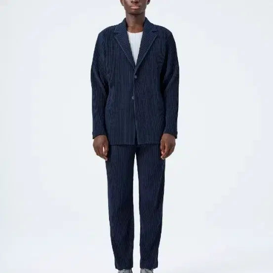 [BUNJANG] Homme Plisse Basic Jacket Black (Size 4) / 옴므 플리쎄 베이직 쟈켓 블랙 4사이즈 거의 새것 컨디션