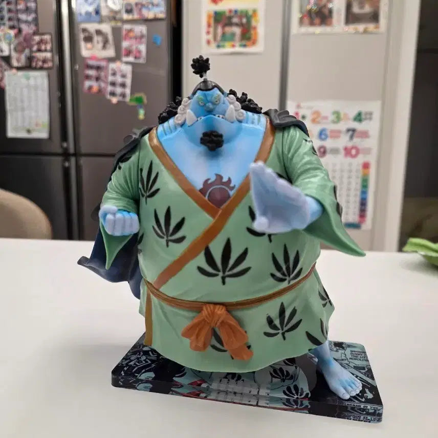 [BUNJANG] One Piece Jinbe Figure / 원피스) 아츠제로 징베+아크릴스탠드 박스X
