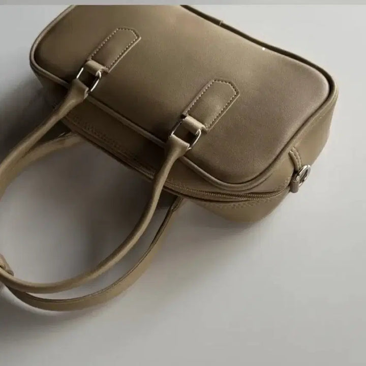 [BUNJANG] Round Square Mini Baguette Dot Bag / 새상품 라운드 스퀘어 미니 바게트 도트백