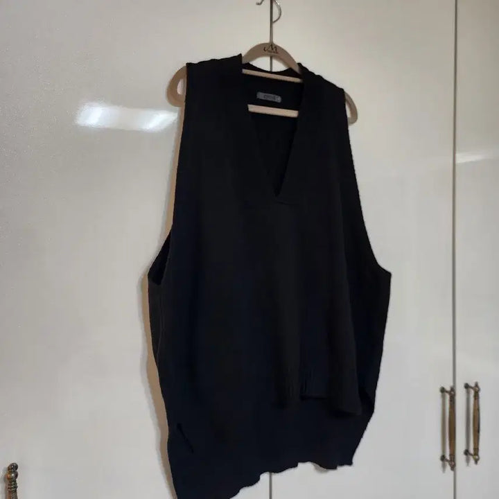 [BUNJANG] CMCUBE V-Neck Layered Long Vest / CMCUBE V넥 아방한 레이어드 롱베스트 오버핏