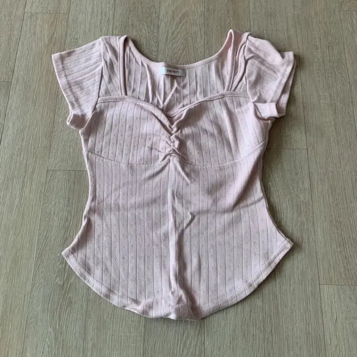 [BUNJANG] PREFRITT Pink Punching Short Sleeve Top / (새상품) PREFRITT 펀칭 반팔 핑크