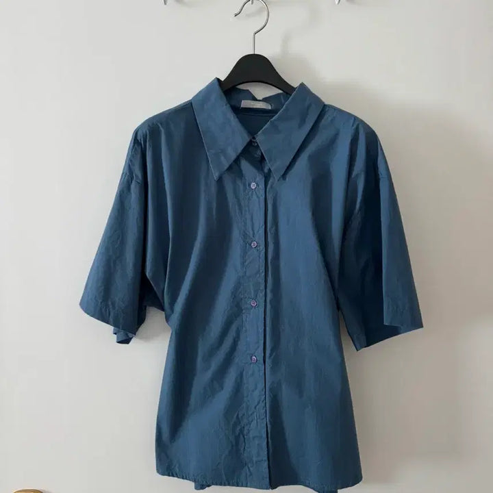 [SOLD OUT] 딥블루 반팔 셔츠 블라우스