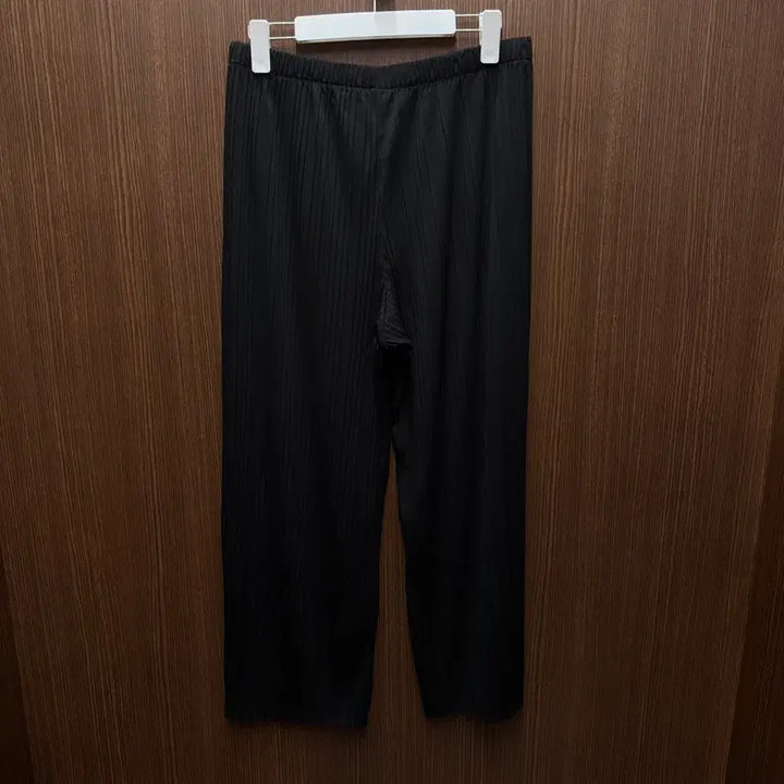 [BUNJANG] Uniqlo Pleated Pants XL / 유니클로 플리츠 팬츠 XL