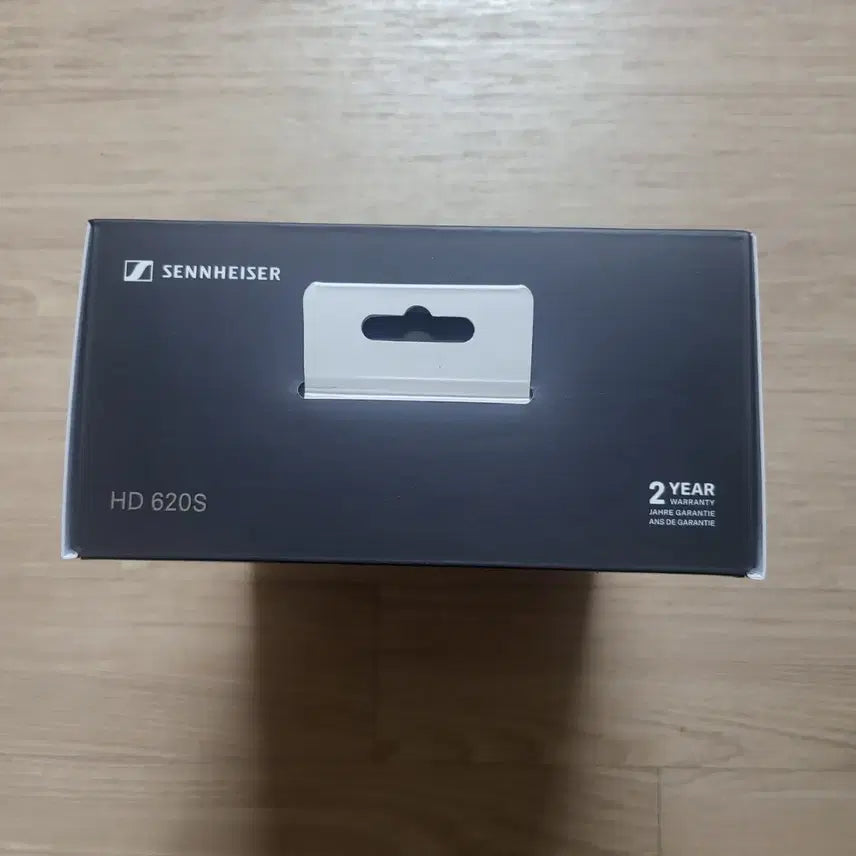 [SOLD OUT] 젠하이져 HD620S 헤드폰 미개봉 팝니다.(국내 정식 유통제품)