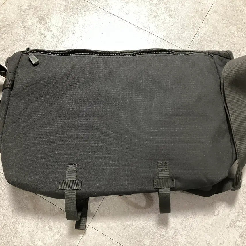 [SOLD OUT] 칼하트 카고 메신저백 B000037000199