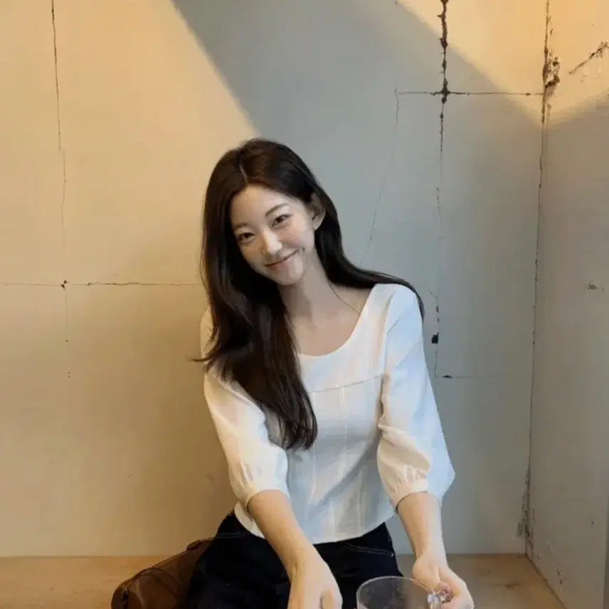 [SOLD OUT] 제니오 미니멀리스트 7부 블라우스