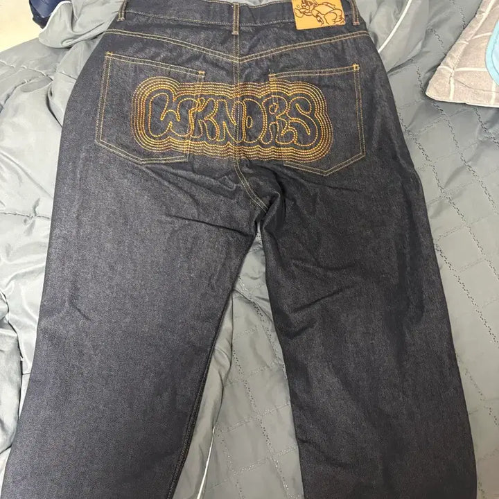 [BUNJANG] Weekenders Raw Denim Jeans / 위캔더스 생지데님 L
