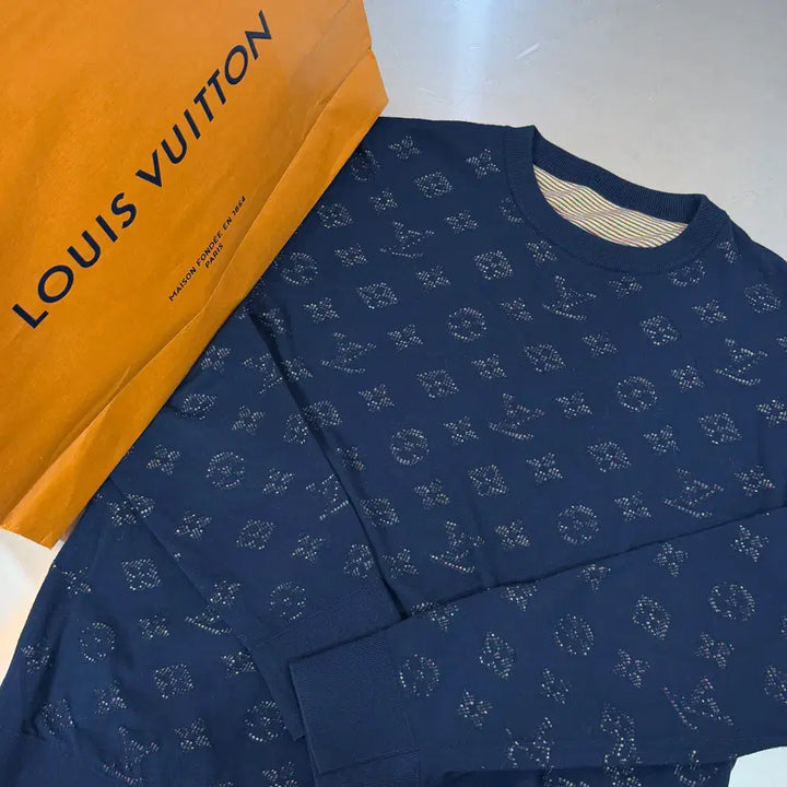 [BUNJANG] Louis Vuitton Monogram Cotton Knit Sweater / 루이비통 드롭 니들 모노그램 코튼 니트 급처