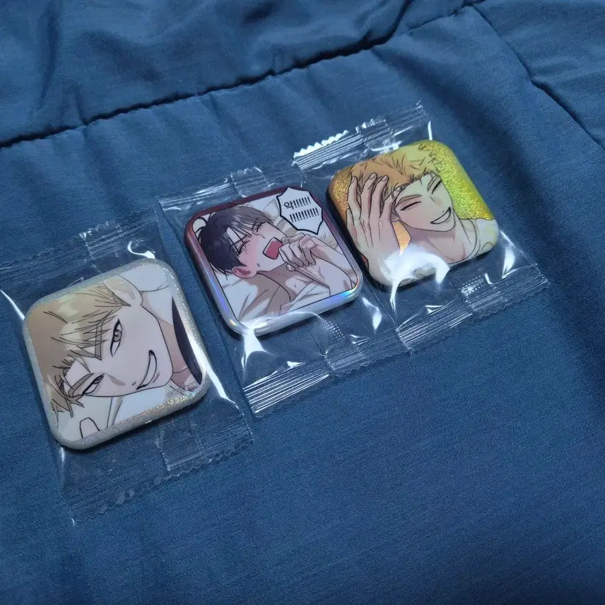 [BUNJANG] Hongsil Quest Collection Square Can Badge Set / 홍실퀘스트 컬렉션 사각 캔뱃지 판매합니다!