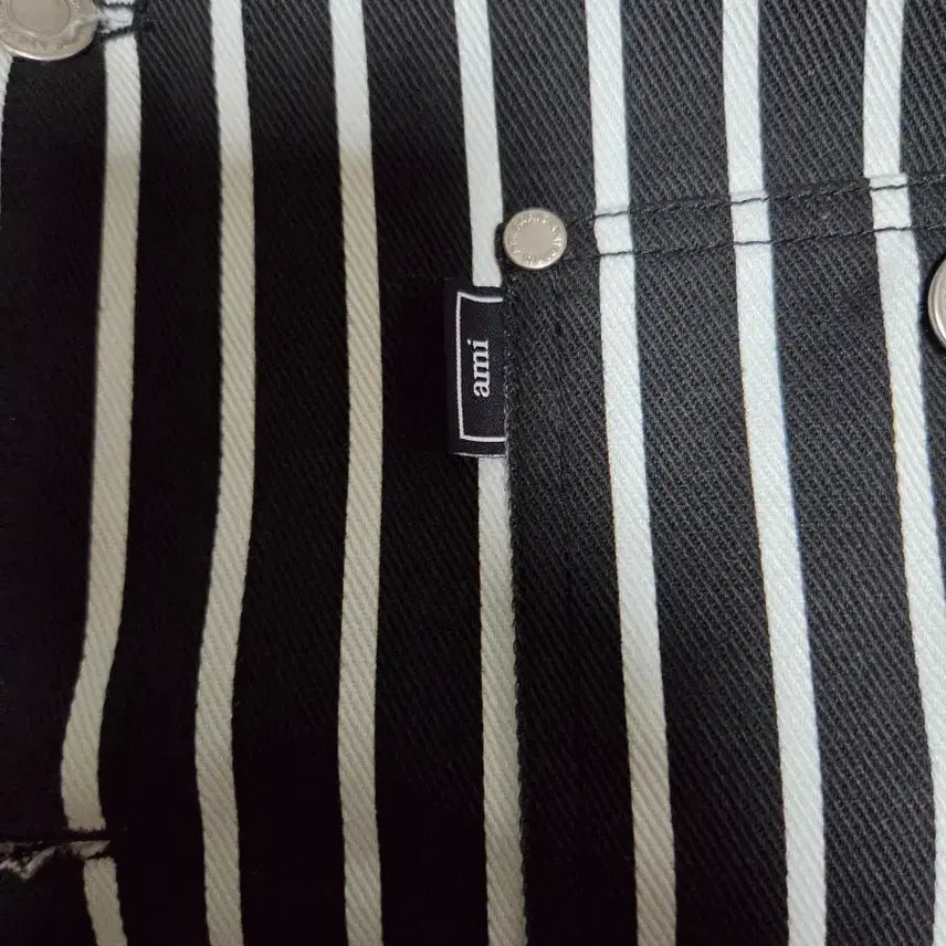 [BUNJANG] AMI Leather Patch Stripe Shirt Jacket / 아미 가죽패치 스트라이프 셔켓 105