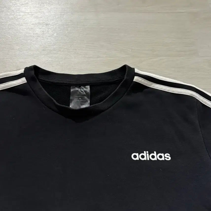 [BUNJANG] Adidas Sweatshirt XL / 아디다스 맨투맨 XL