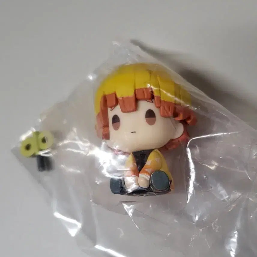 [SOLD OUT] 귀멸의칼날 젠이츠 페탓토 미개봉